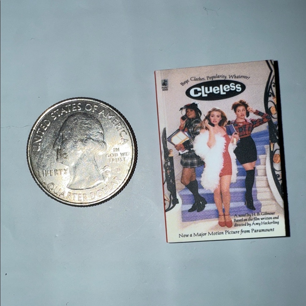 Mini Brands book: Clueless